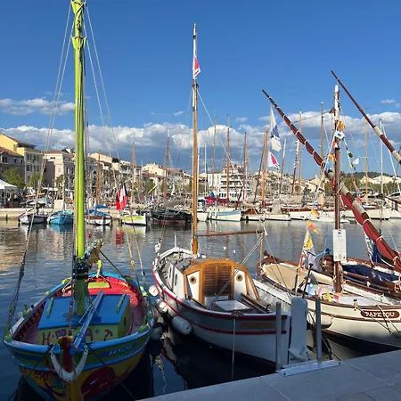 Ferienhaus Sur Location Maison Plein Pied Moderne 4 Personnes Bel Espace Exterieur Entierement Cloture Parking Gratuit A 7 Minutes Centre En Voiture Sanary-sur-Mer