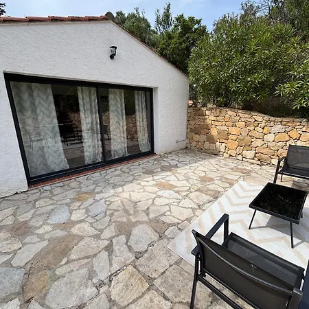 Ferienhaus Sur Location Maison Plein Pied Moderne 4 Personnes Bel Espace Exterieur Entierement Cloture Parking Gratuit A 7 Minutes Centre En Voiture Sanary-sur-Mer