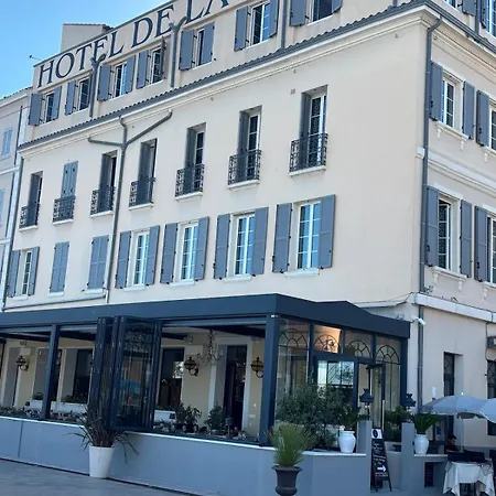 Sur Location Maison Plein Pied Moderne 4 Personnes Bel Espace Exterieur Entierement Cloture Parking Gratuit A 7 Minutes Centre En Voiture Sanary-sur-Mer